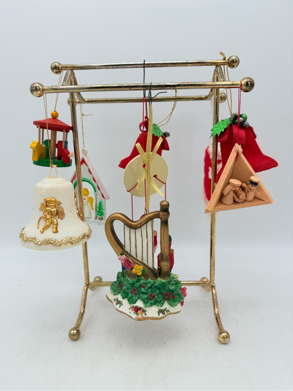 Mismatched Christmas tree ornaments - tree decorations Xmas